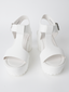 Corby Sandal | White