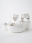 Corby Sandal | White