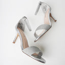 Dove Stiletto | Silver