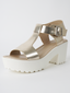 Corby Sandal | Light Gold