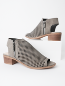 Tracy Sandal | Grey